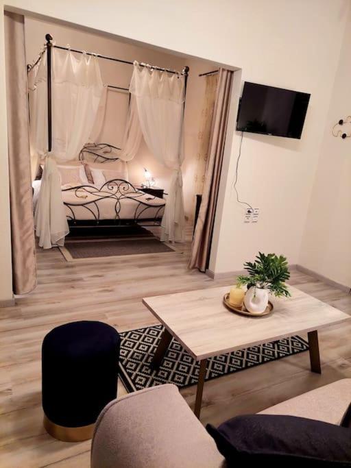 Cherry'S Apartment Патитири Экстерьер фото